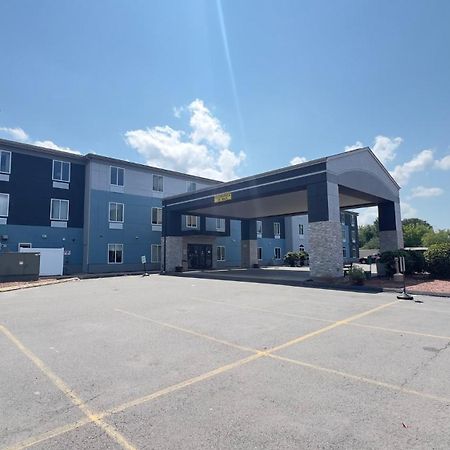 Manchester Inn & Suites 외부 사진